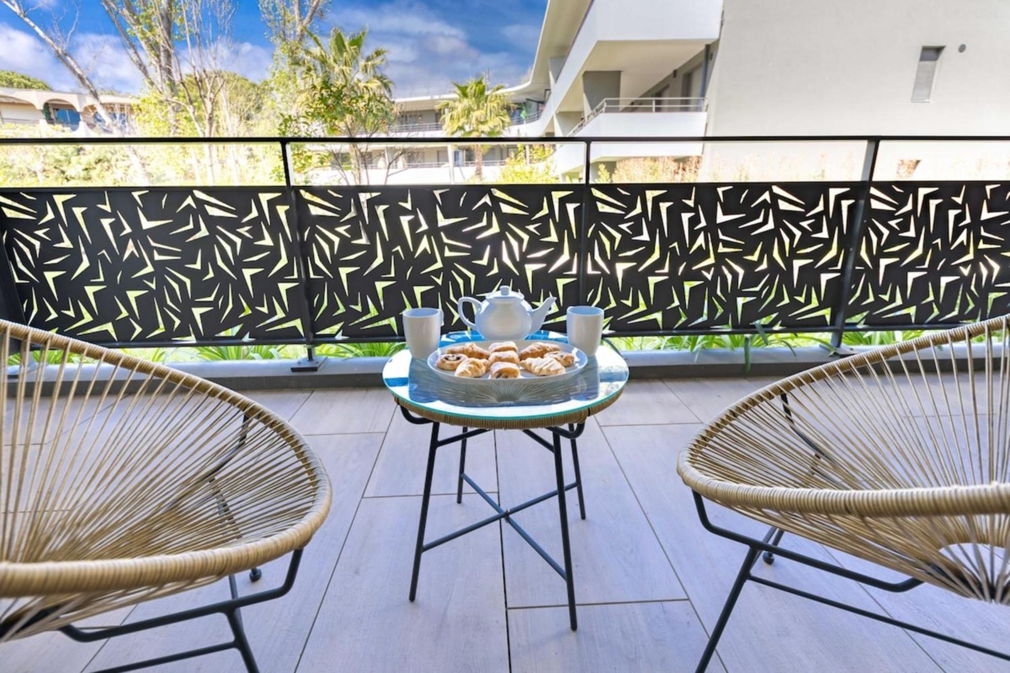 Apartamento 06Ah - Superb Waterfront T2 - Swimming Pool Villeneuve-Loubet Exterior foto
